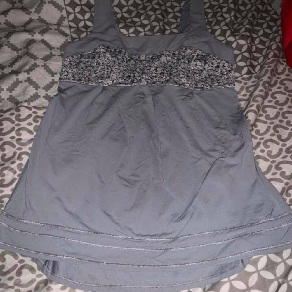 Lululemon Top - Picture 2 of 3